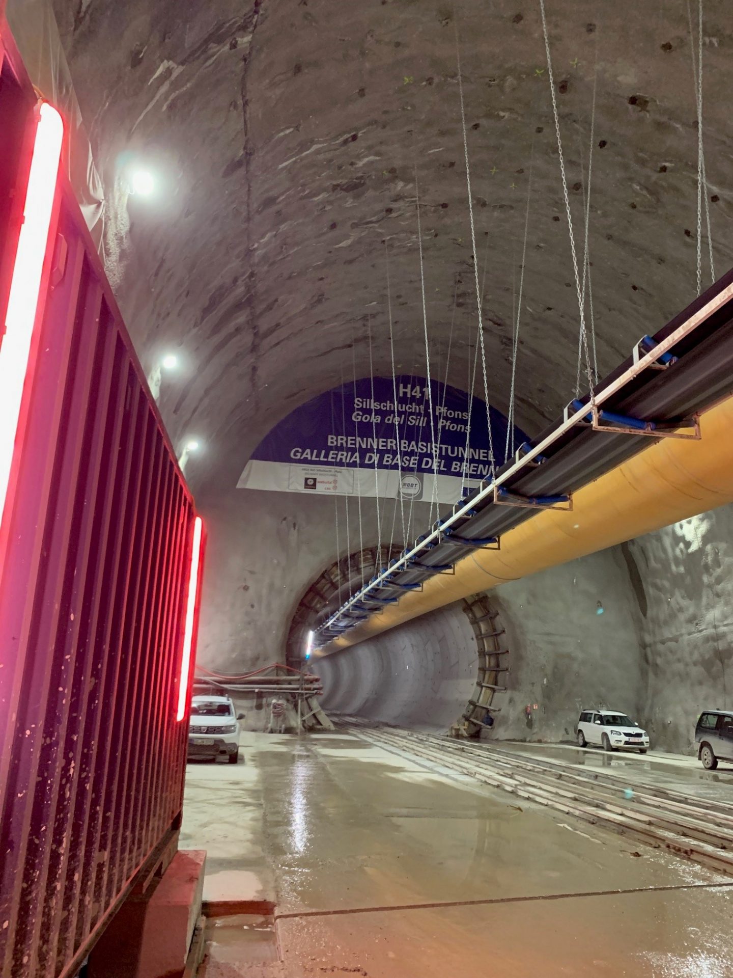 https://imm-bochum.de/wp-content/uploads/2024/12/01-Brenner-Basistunnel-1.jpg