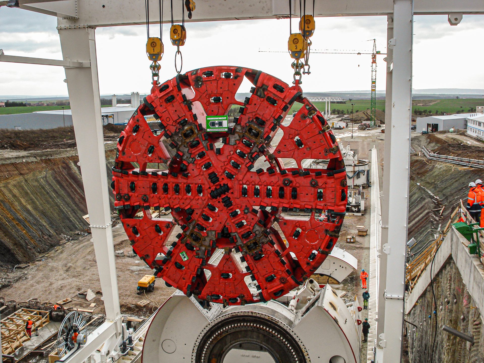https://imm-bochum.de/wp-content/uploads/2024/12/Finnetunnel_AufbauDSC00196-2.jpg