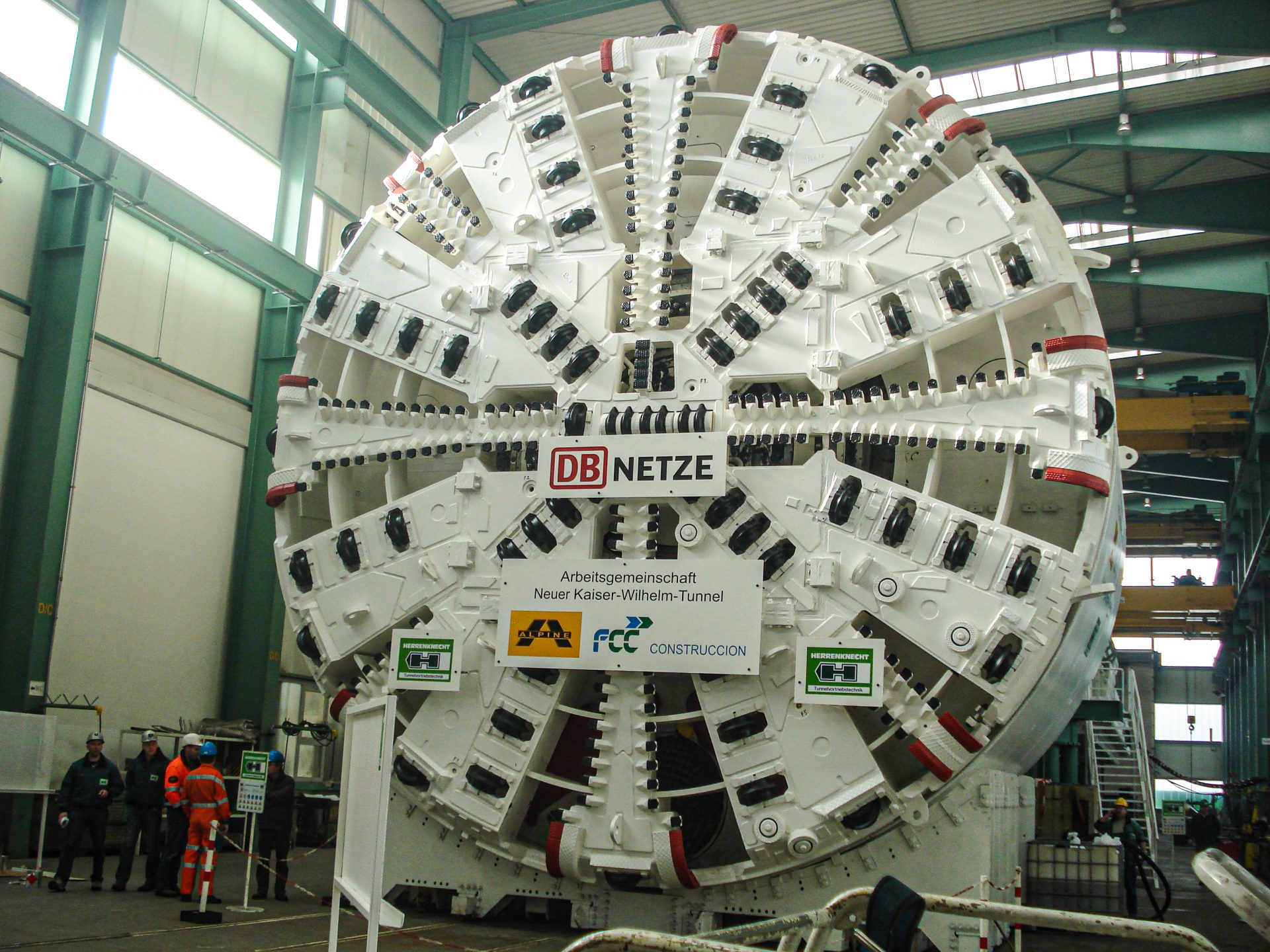 https://imm-bochum.de/wp-content/uploads/2024/12/Neuer-Kaiser-Wilhelm-Tunnel.jpg